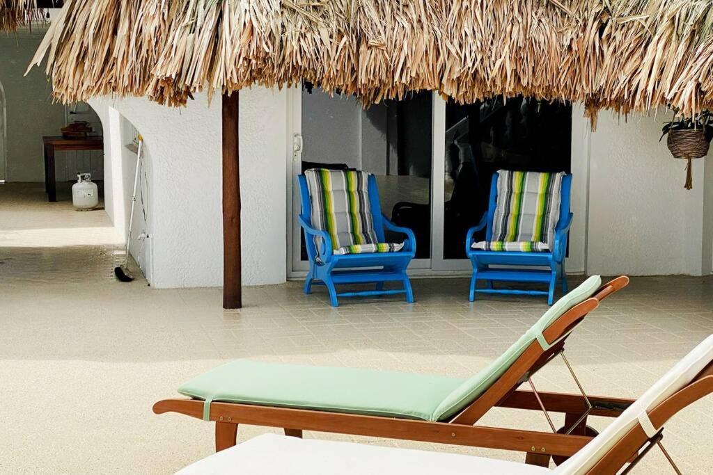 Beach Walk Residences Palm Beach Luaran gambar